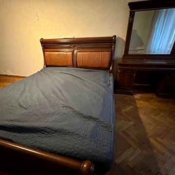 Івана Мазепи вул. (Січневого Повстання), 7