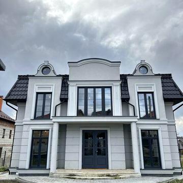 Продаж преміального будинку