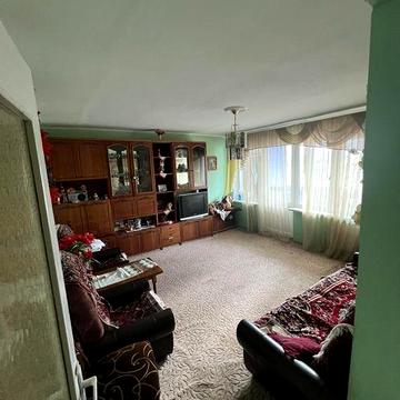 Продається 3 кімнатна квартира ЖК