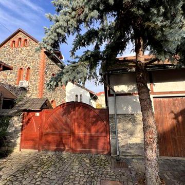 Продаж БУДИНКУ  в центрі міста