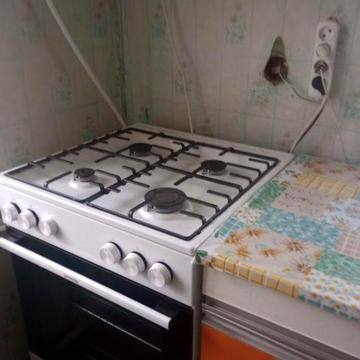 Здам півдома р-н Торгмаш