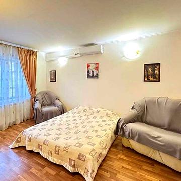 Пров. В. Заремби 45, оренда 1к затишної квартири, м Голосіївська