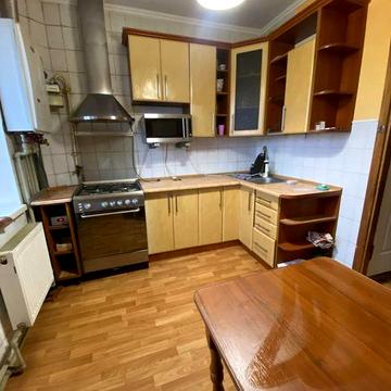 Здається 2 к квартира Таращанський масив