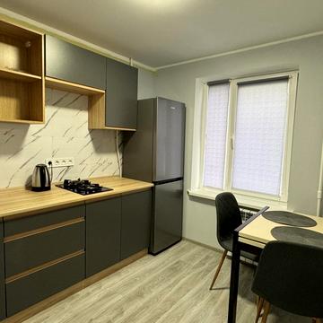 Здолбунівська вул., 3-Б