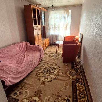 Василя Скуратівського вул. (Пушкінська), 8