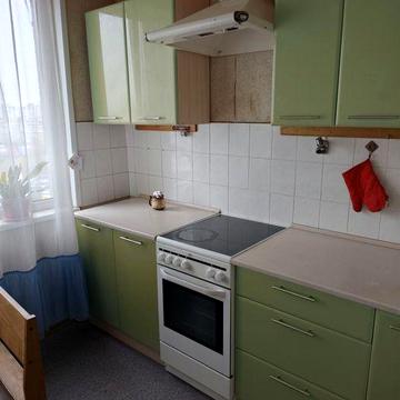 М.Харьковская,Позняки .Сдам 1 к.кв.Харьковское шоссе,146