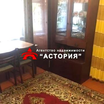 Нижньодніпровська вул., 4