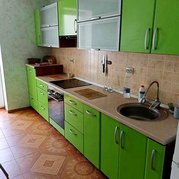 Сдам в аренду 3х ком.кв на Таврическом.