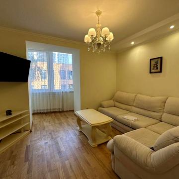 Оренда 1 кім. квартири в центрі вул. Мельника