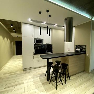 Героїв полку "Азов" вул. (Маршала Малиновського), 8