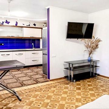 Реальная трехкомнатная квартира Холодная Гора, Профсоюзный Бульвар