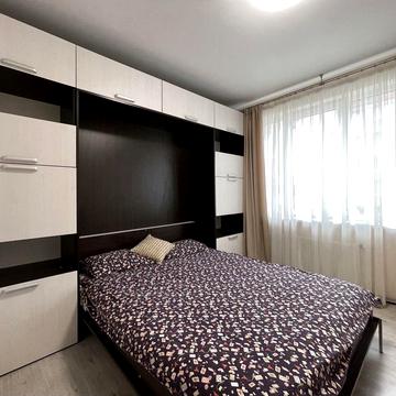 Пасічна вул., 169б