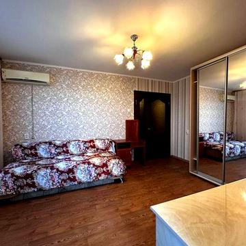 Продам 2-х комнатную квартиру на ХБК.