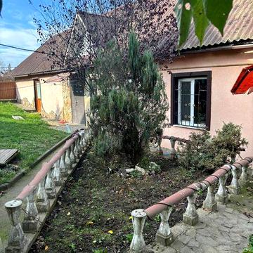 Продаю Новий житловий будинок з ремонтами 295000 дол