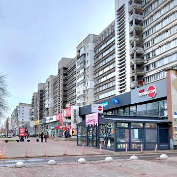 Харківська вул., 18/1