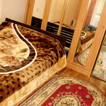 Без   %.  Власник.    Продам  1 комнатную  ХОРОШУЮ   квартиру