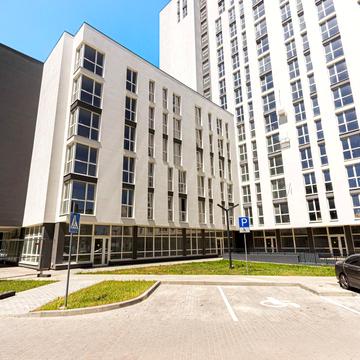 Володимира Великого вул. (Артема), 10в