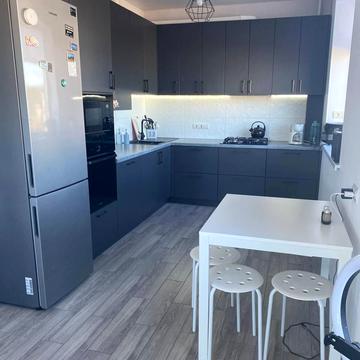 Павла Глазового вул. (Олега Кошового), 13-Б