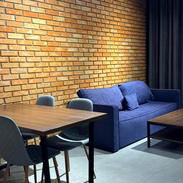 Протасів Яр вул., 8