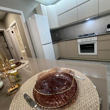 Святошинська вул., 52