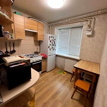 Прожається 2-к квартира з інд. опаленням та ремонтом Сороченці