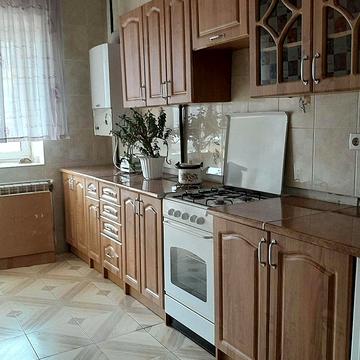 Євгена Коновальця вул., 99