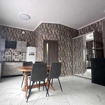 Большая 2 ком 50 кВ. Большевик 49 НП 41 Школа Мичурина