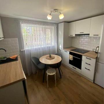 Продаж частини будинку на вул. Івана Бевза