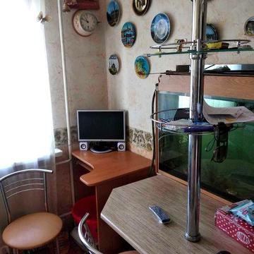 Здам 2 кімнатну квартиру Воскресенка Перова 12/92. 6/9 этаж.