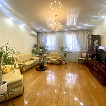 Михайла Болтенка вул., 40