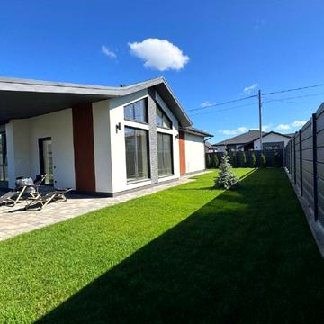 Прикордонна