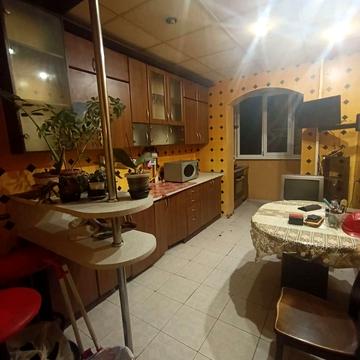 Віталія Блажка вул., 1