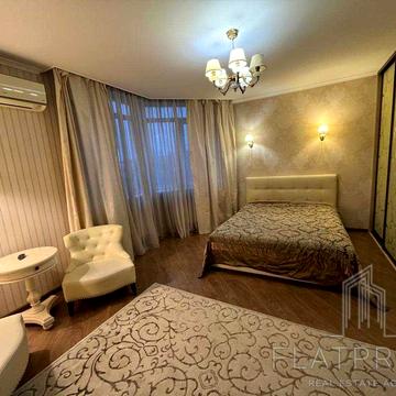 оренда 2 кімнатної квартири, метро Голосіївська, вул. Козацька ,114