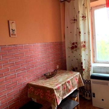 Продаю трикімнатну квартиру з автономним опаленням