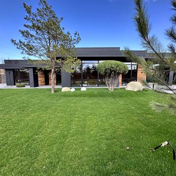 Вишгородська вул.