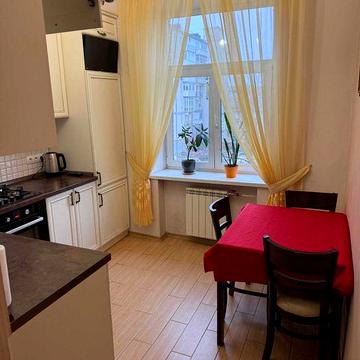 Ст.м.Дарниця - 10 хв. вул.Черчилля  17. РЕМОНТ робили для себе. 4 пов