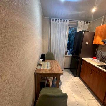 Продам однокомнатную квартиру , Слобожанский 129.