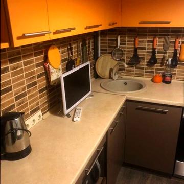 Писаржевського вул., 11