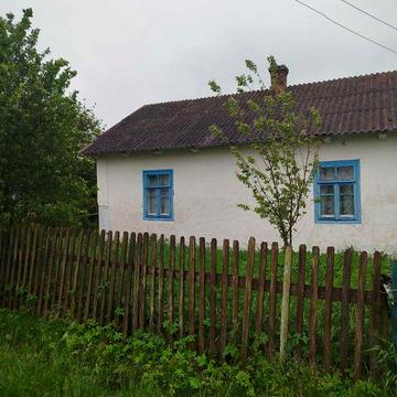 Земельна ділянка з будиночком в селі Трубиці