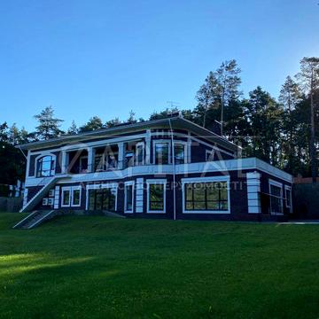 Продажа дома с озером, Гостомель