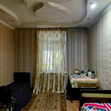 Продам 4к кв на Ивана Мазепы .Петровского