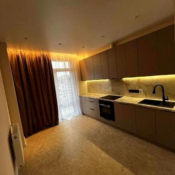 Івана Фогарашія вул., 10