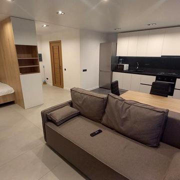 Сдам 1ком в Центре первая сдача