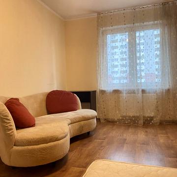 Балтійський пров., 3