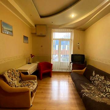 Здам 2-кімнатну квартиру в центрі