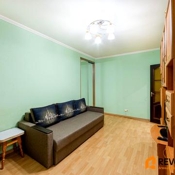 Метробудівська вул., 6