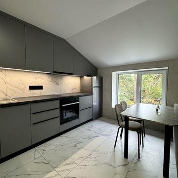 Продаж класної однокімнатної квартири , ремот, меблі, техніка