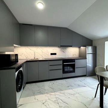 Продаж класної однокімнатної квартири , ремот, меблі, техніка