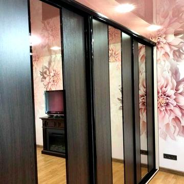 Елітна двокімнатна квартира в центрі у Кегичівці продається