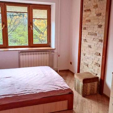 Оренда 3-кімн квартири на вул. Тарнавського